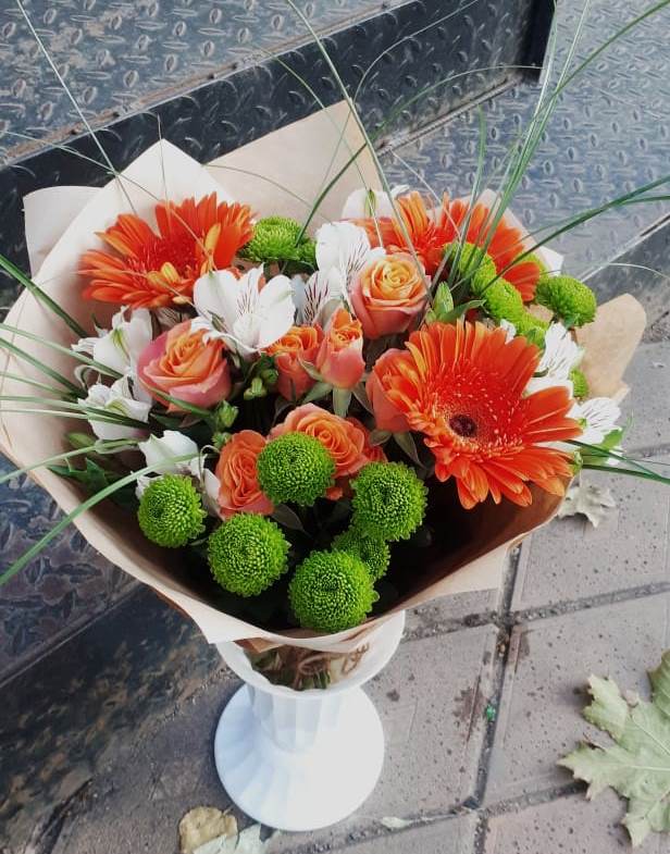 Букет цветов из: Герберы, Хризантемы, Альстромерии и Розы в Кулотино