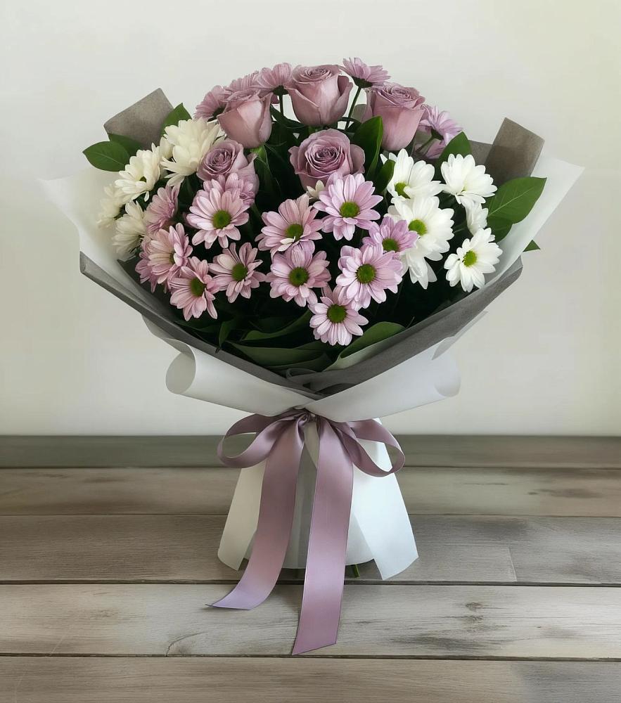 Букет цветов из: Хризантемы и Розы в Кулотино