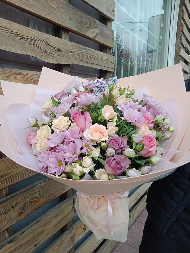 Букет цветов из: Розы и Хризантемы в Кулотино