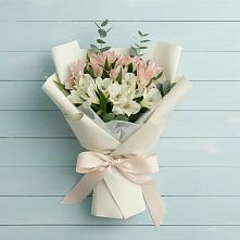 Букет цветов из:  Альстромерии в Кулотино