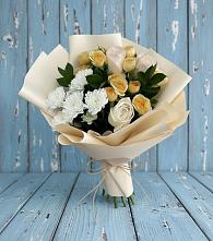 Букет цветов из:  Розы и Хризантемы в Кулотино