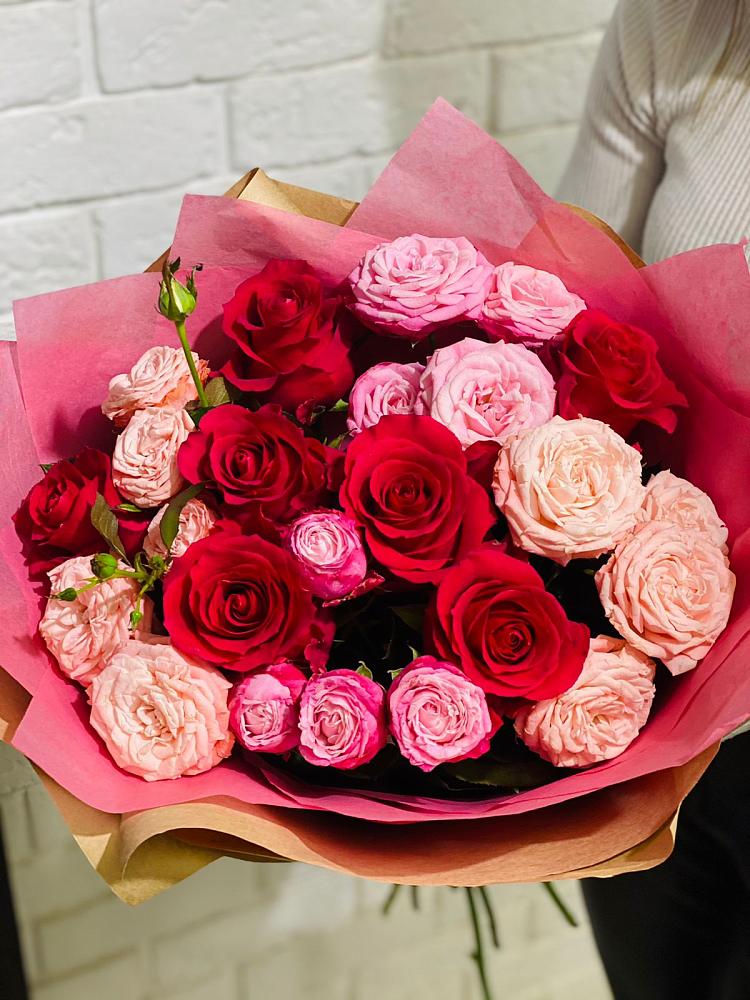 Букет цветов из: Розы в Кулотино