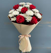 Букет цветов из:  Розы и Хризантемы в Кулотино