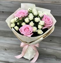 Букет цветов из:  Розы #REPLACE_PRED# Кулотино