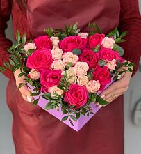 Цветочная композиция из Розы в коробке #REPLACE_PRED# Кулотино