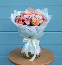 Букет цветов из:  Хризантемы и Розы в Кулотино