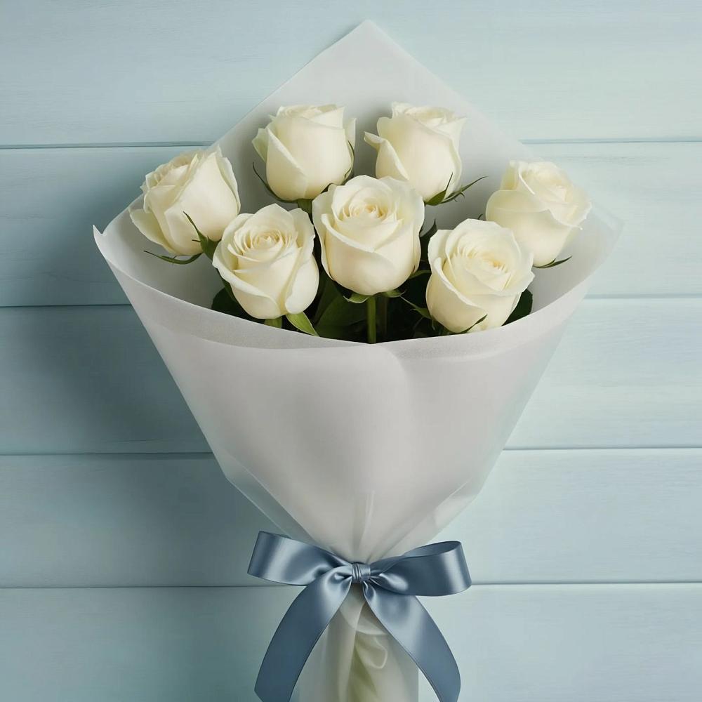 Букет 7 Белых роз Эдлесс Лав в Кулотино
